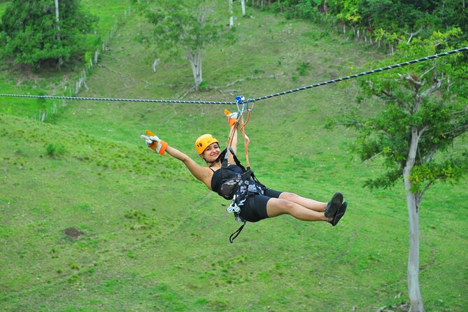 5 tours in 1 (Eco Farm/Horseback/City Tour/Buggy/Zipline) - Start time 7:30 am: pickup rhythm and avoiding the classic morning stress