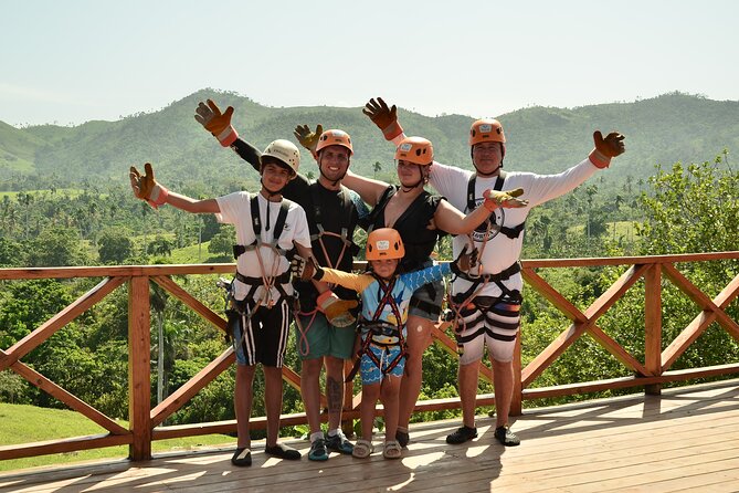 5 tours in 1 (Eco Farm/Horseback/City Tour/Buggy/Zipline) - Zipline over the river area: suspension bridge and tower count