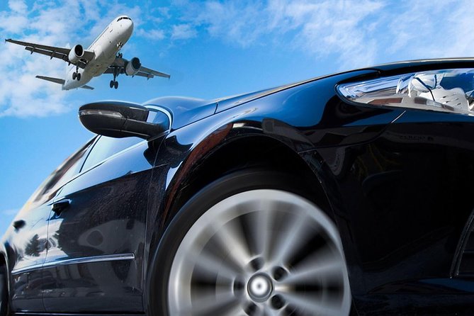Airport Pick Up - Private Transport Service - Flight-based timing: how they avoid the waiting game