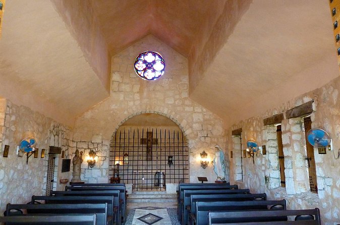 Altos de Chavón Half Day Tour from Bavaro Punta Cana - What the group size cap means for your comfort