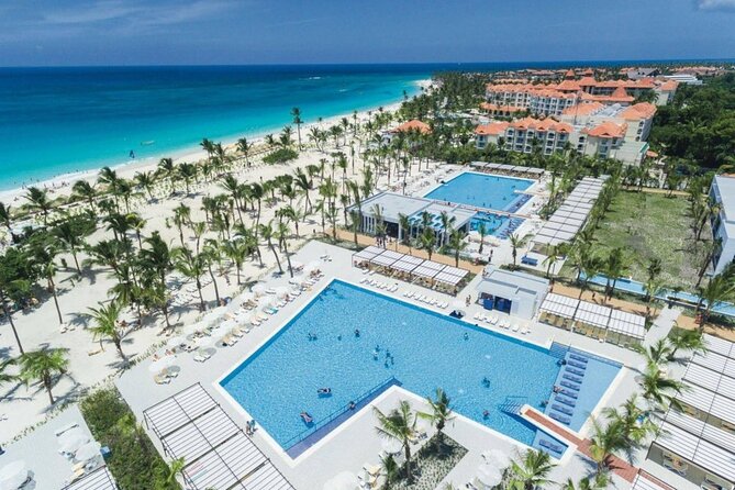 Bahia Principe Esmeralda- Round Trip Shuttle - Punta Cana Airport - Who this shuttle is best for (and who might rethink it)