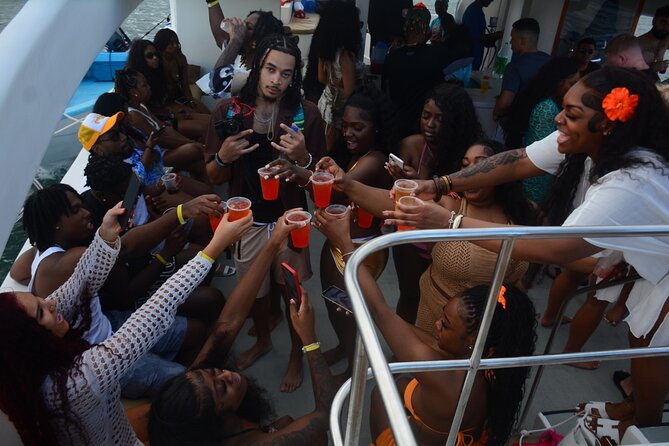Best Party Boat Adults Only with Open Bar - Snorkeling Stop: Included Gear, Reef Time, and a Guide’s Role