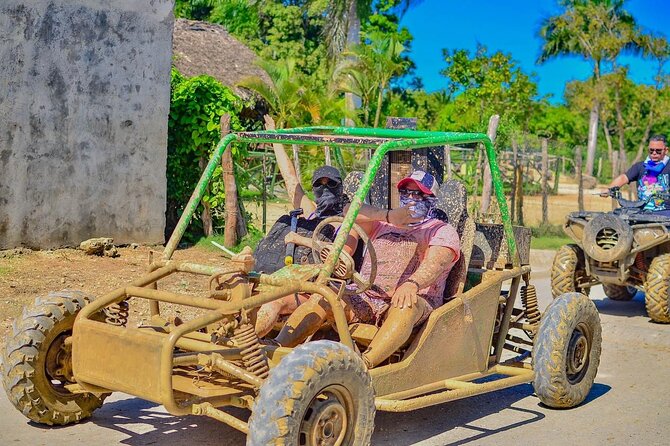 Buggies with Tour in Caves and Beaches - Stop 1: Coffee, mamajuana, and local craft at the first Macao stop