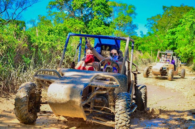 Buggies with Tour in Caves and Beaches - What the best service feels like during a multi-stop day