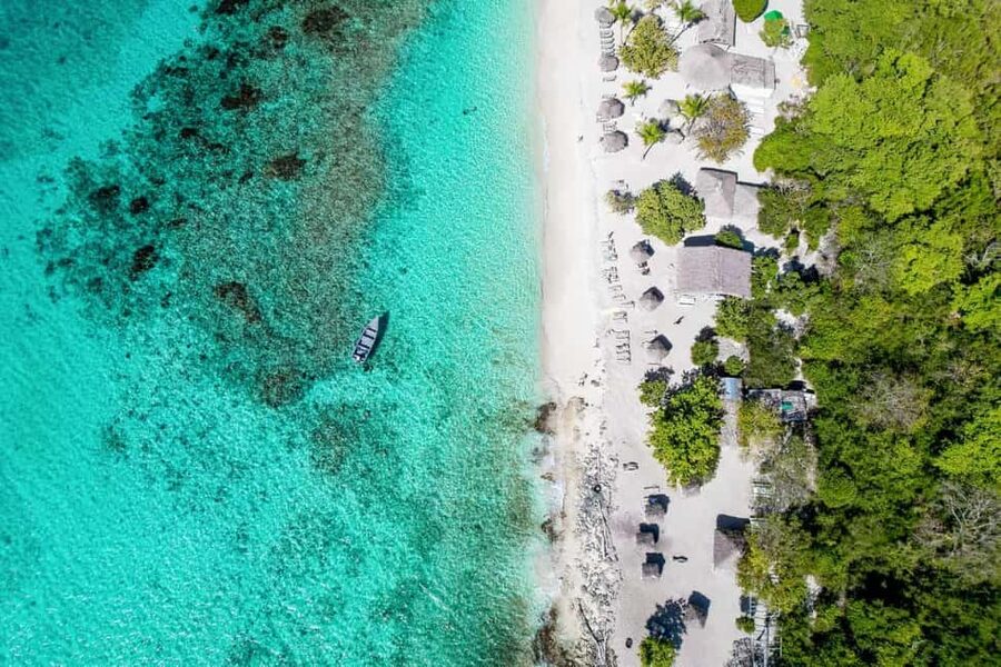Catalina Island Full-Day Snorkeling + Lunch from Punta Cana - Speedboat Ride to Catalina: Smooth Scenic Time, With a Real-World Caveat