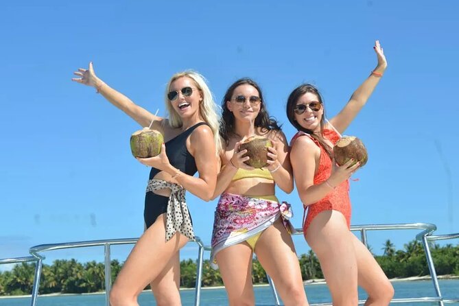 Catamaran Party Boat In Punta Cana With Pick Up - Natural pool snorkeling: what you get and what to plan for