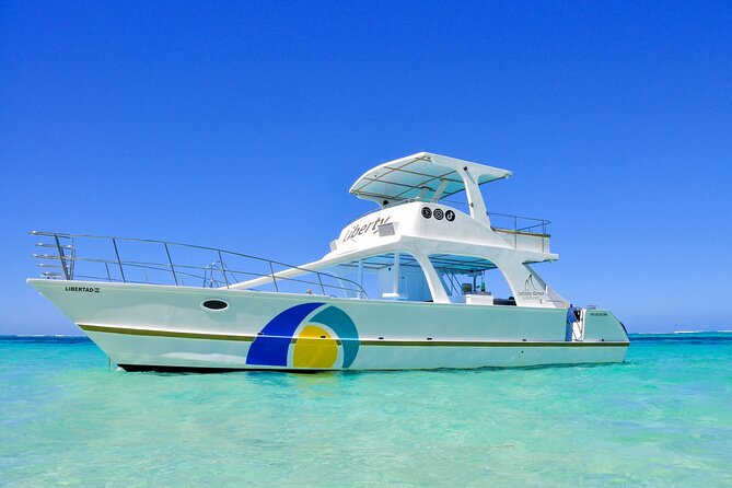Catamaran Private Group Tour - Natural Pool Time: Private Water Access at Your Wrist-Level Pace