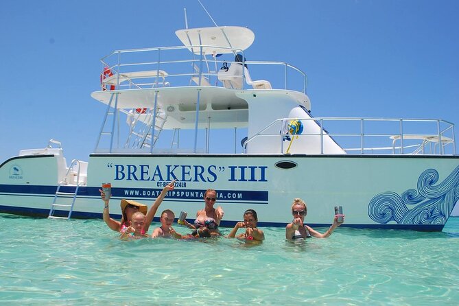Catamaran Tour in Bavaro, Punta Cana – Snorkeling Experience - Crew service and the brand-new catamaran feel