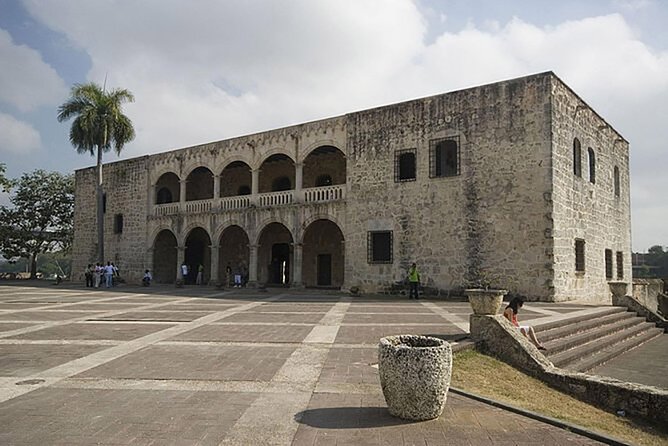 City Tour In Santo Domingo Leaving from Punta Cana - Pickup, guides, and group size: where value is made or broken