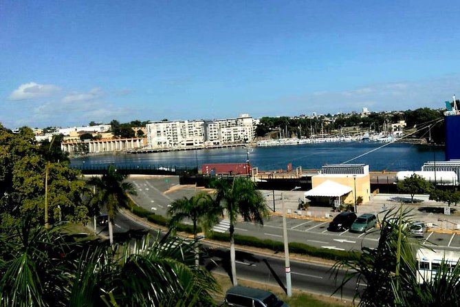 City Tours Sto. Dgo. / Excursión Saona Island / Montaña Redonda/ Altos de Chavón - City tour in Santo Domingo: ancient streets, a calmer way to see a big city