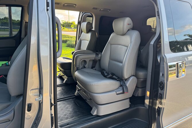 Confortable and privaste transportación from puj Airpot - Pickup and drop-off: where the service aims to reduce stress