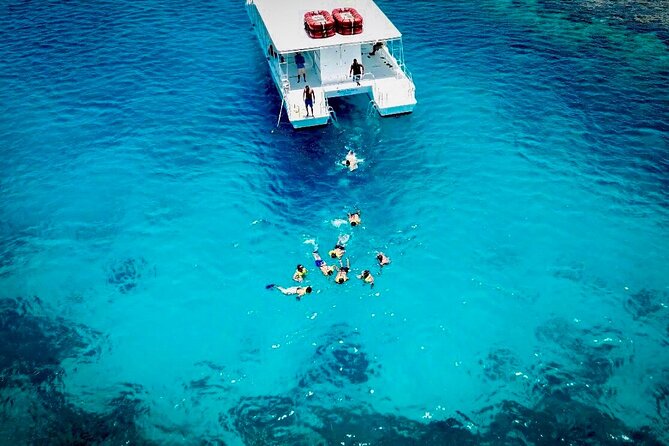Crucero de Fiesta y Snorkel en Punta Cana - What you actually do in the water (snorkel + natural pool)
