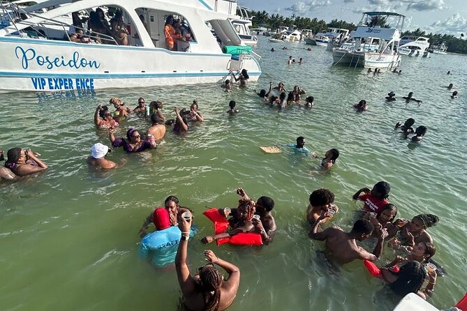 DE Hip Hop Boat Party for Adults and Free Drinks Only - The Natural Pool Stop: Where the Water Looks Like It’s Photoshopped