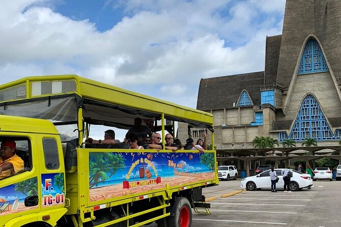 Dominican Safari Half Day... - Getting to Higuey: market energy and everyday Dominican products