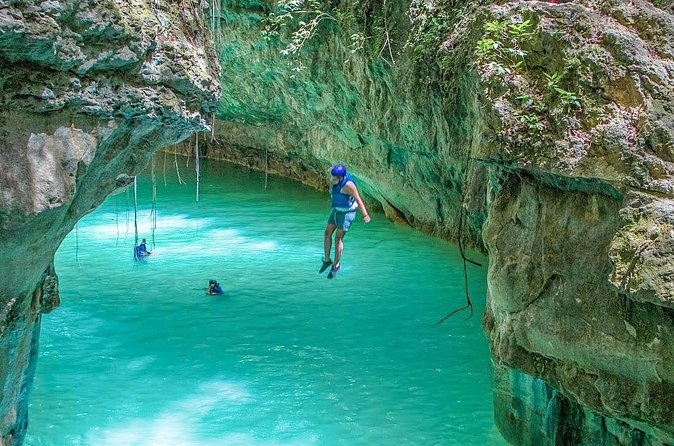 Dreams Flora Resort - Round Trip Shuttle - Punta Cana Airport - Included vs Not Included: What You Can Expect (and What You’ll Pay for)