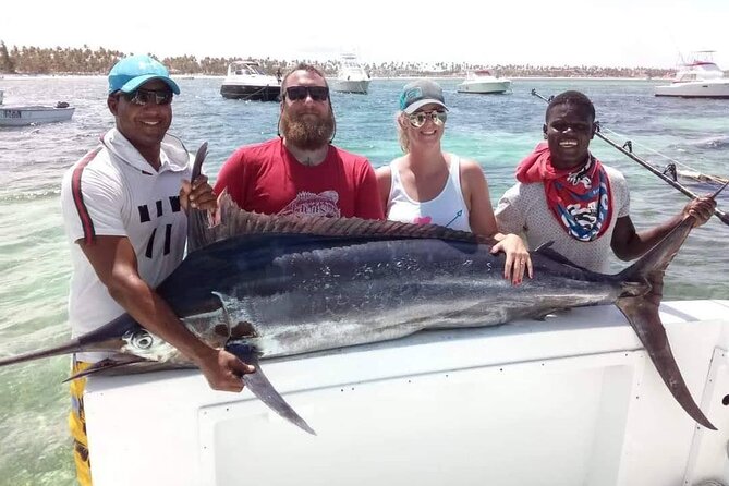 Fishing Adventure Punta Cana – Full Experience Professional - Drinks, Nachos, and a Deck That Feels Like a Day Out, Not a Chore