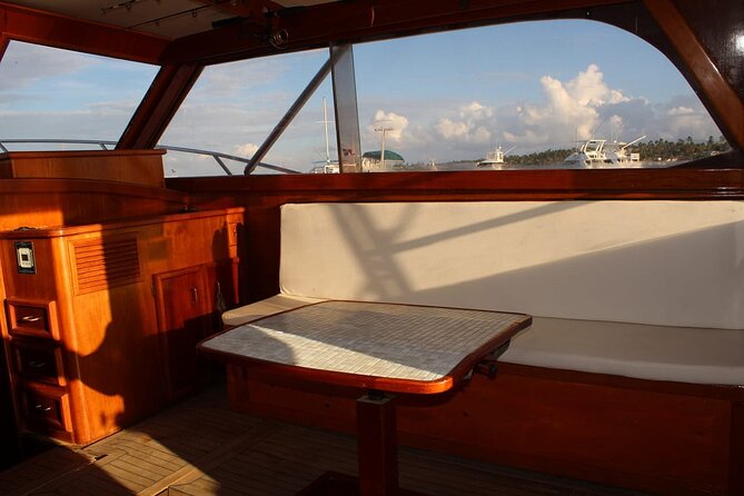 FISHING PRO CHARTERS - Boat Excursion - Divina - The Real Trade-off: Sea Conditions and Seasickness