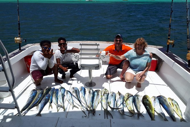 FISHING PRO CHARTERS - Boat Excursion - Sobre Las Olas - Key Things I’d Watch Before Booking
