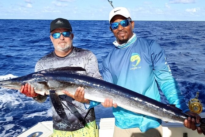 FISHING PRO CHARTERS - Boat Excursion - Sobre Las Olas - Getting to the Water: Pickup and a Private Boat Day