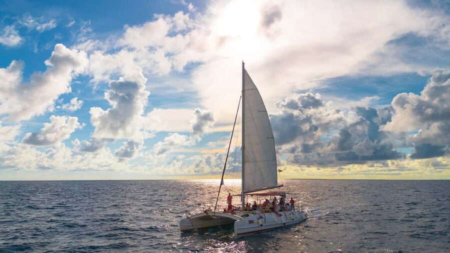 From Punta Cana: Catalina Island Swim, Sail & Snorkel - The Chavón River gorge ride: scenery plus a real travel rhythm