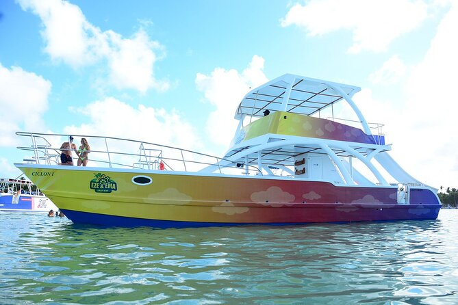 From Punta Cana: Party Boat + Snorkeling Live Music Drink Open B - Getting to the Catamaran: Hotel Pickup That Actually Helps