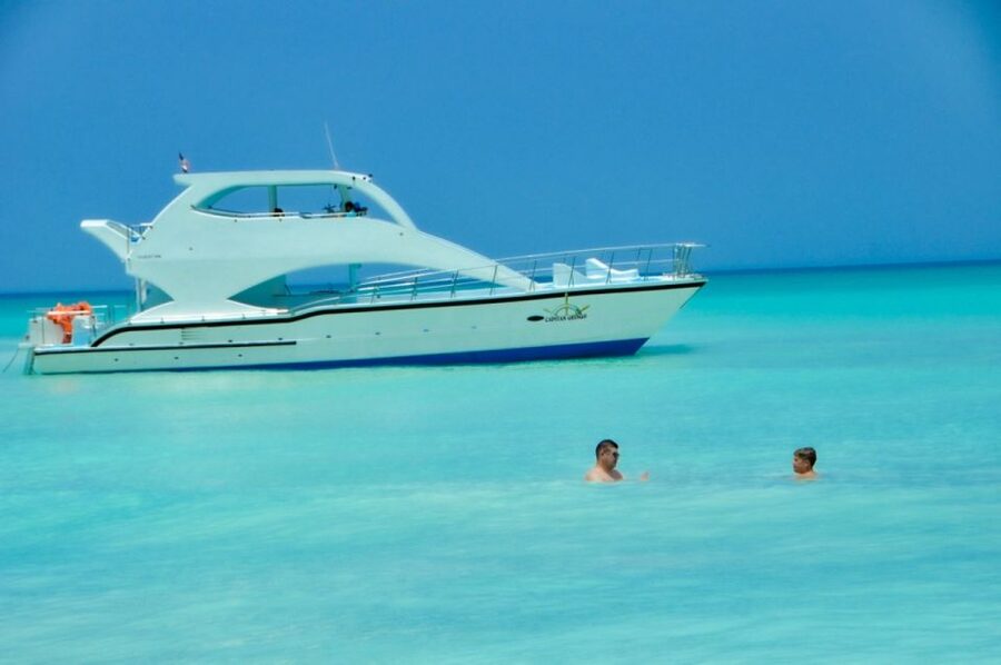 From Punta Cana: Saona and Mano Juan Day Trip by Speed Boat - Mano Juan: Fishermen Streets, Atlantic Air, and Coastal Life