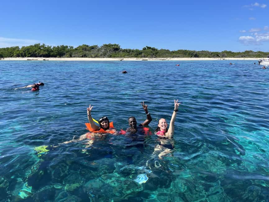 From Punta Cana: Small Group Catalina Island Snorkeling Tour - Setting off from Punta Cana or Bayahibe: long day, clear payoff