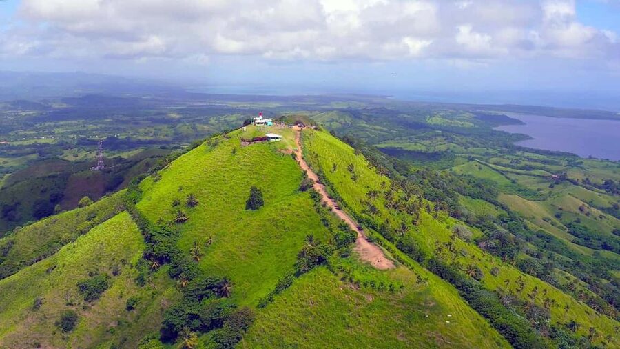 From Punta Cana: Whale Watching and Montana Redonda Tour - Getting from Punta Cana to Miches: the long drive, the first meal, the payoff