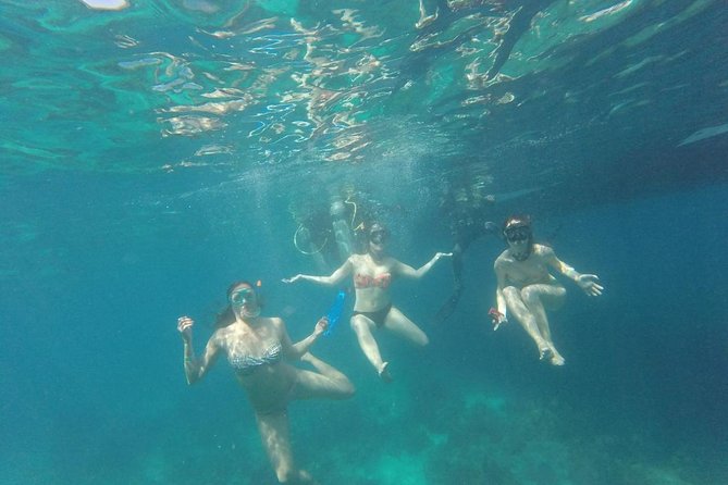 Full day Caribbean Catalina Island with snorkeling - Lunch and open bar on the catamaran: good value, with one important reality check