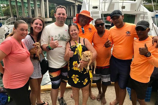 Full-Day Catalina Island Snorkeling Tour from La Romana - Optional Scuba Add-On: Aquarium Second Stop