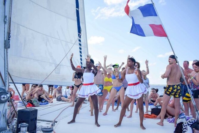 Grand Sirenis Punta Cana - Resort Round Trip Shuttle - Punta Cana Airport - What’s Included (and What You’ll Need to Pay Separately)