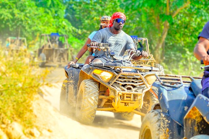 Grupo Pequeño en Buggy’s o ATV por el lodo en Punta Cana - Macao Beach Stop: Quick Reset With Ocean Views