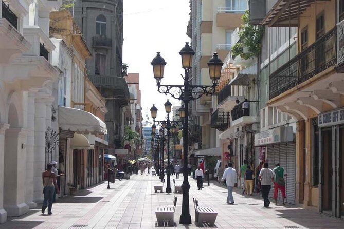 Guided Full Day City Tour in Santo Domingo from Punta Cana - Santa Maria la Menor: stepping into the Americas’ oldest cathedral