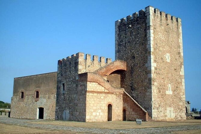 Guided Full Day City Tour in Santo Domingo from Punta Cana - 3 Eyes National Park: limestone caves and crystal-clear “eyes”
