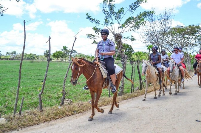 Guided Horseback Ride On The Beach With Pickup From Punta Cana - Riding Time vs. Total Tour Time: How 3 Hours Really Feels