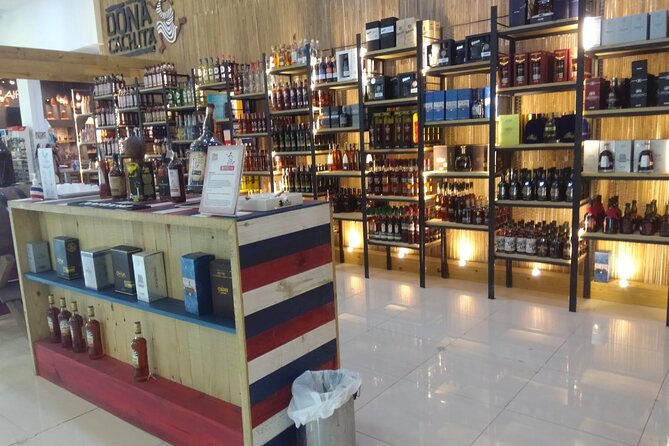Guided Shopping Tour - Rum tasting, chocolate factory, Cigar factory - Punta Cana to Santo Domingo: the ride you should plan for