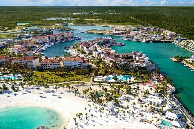 Helicopter tour of Punta Cana - How the route really feels: from Cap Cana glamour to Punta Cana beaches