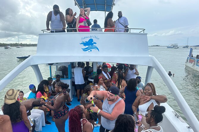 Hip Hop Adult Only Party Boat with Unlimited drinks & Sandba stop - Key Takeaways Before You Go