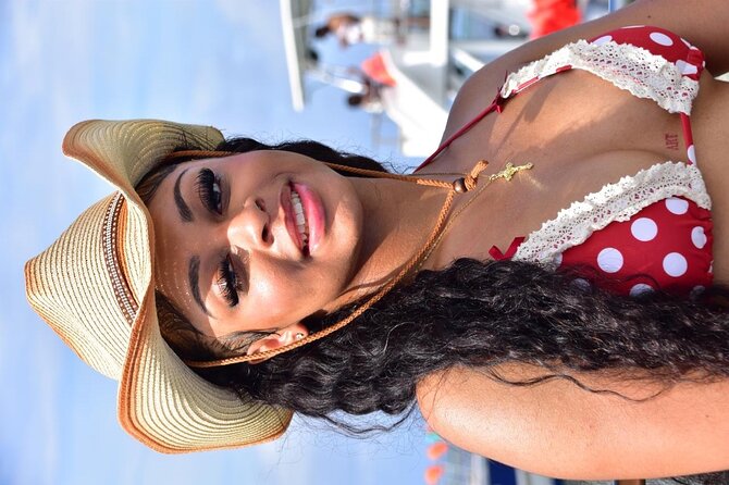 Hip Hop Adult Only Party Boat with Unlimited drinks & Sandba stop - Adults-Only Party Boat: Reality Check on Who’s On Board