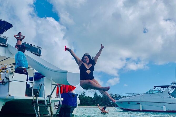 Hip hop party boat cruise & Snorkel: Wonderful time in Punta Cana - Pickup, Meeting Point, and Getting Back On Time