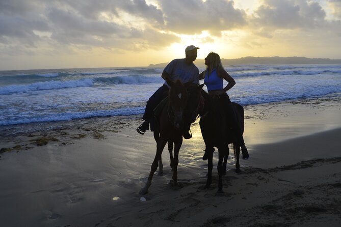 Horseback Riding at Sunrise on the Beach of Punta Cana - Photos on the beach: how to get sharp results