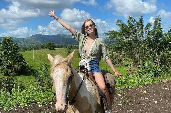 Horseback Riding with Pickup from Punta Cana - Dominican cigar-making class: why it’s more than a quick sales pitch
