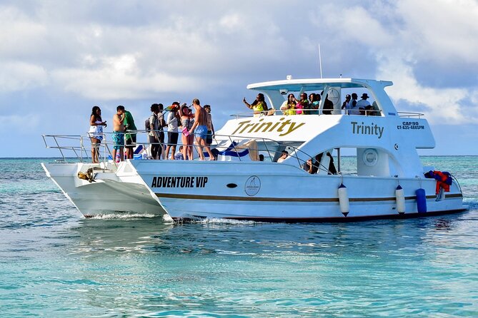 Infinity party boat in Punta Cana - How the 1:30 pm Catamaran Cruise Really Feels (Transfers and Delays)