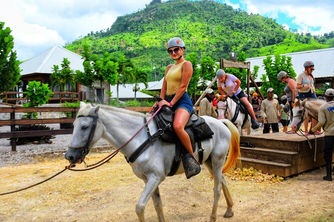 La Hacienda Park Tour - Horse riding on mountain trails: scenic, steady, and worth it