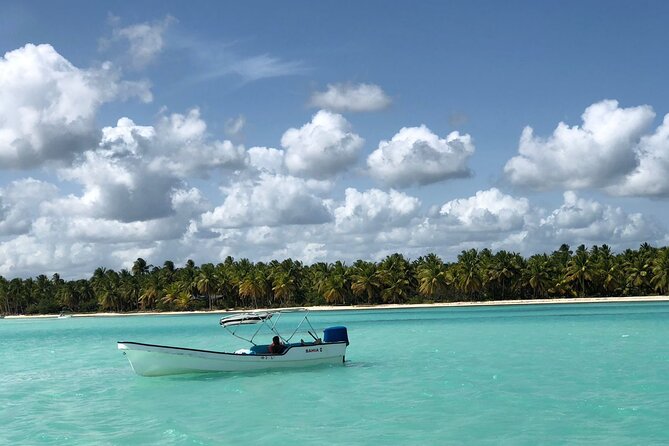 Lopesan Costa Bávaro Resort - Punta Cana Airport Transfer - Airport-to-resort without the scavenger hunt