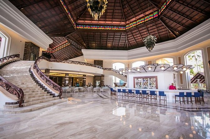 Majestic Mirage - Round Trip Shuttle - Punta Cana Airport - Practical tips to make this transfer feel effortless