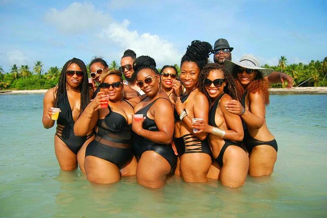 Morning Private Party Boat with Water Slide Open Bar and BBQ - A 9:00 am catamaran party-morning from Cortecito Beach