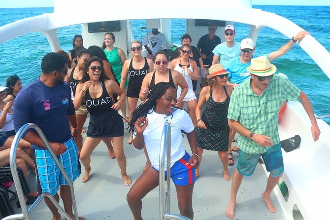 Morning Private Party Boat with Water Slide Open Bar and BBQ - Stop 2: the natural swimming pool time (about 45 minutes)