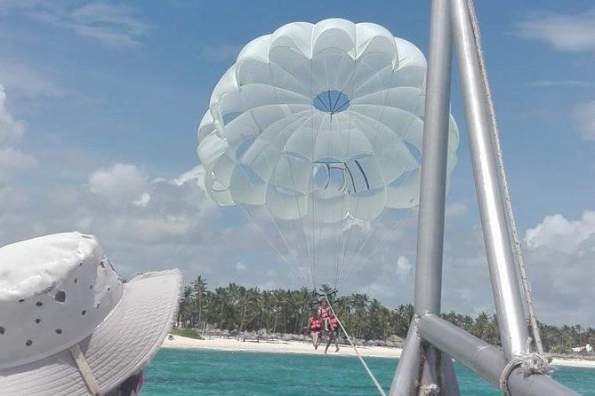 Parasailing Adventure in Punta Cana - Parasailing Over Punta Cana: What the Flight Really Feels Like