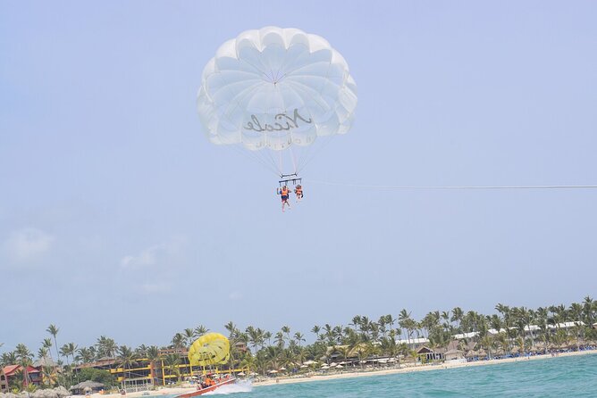 Parasailing in Punta Cana - Who This Paragliding Ride Suits Best